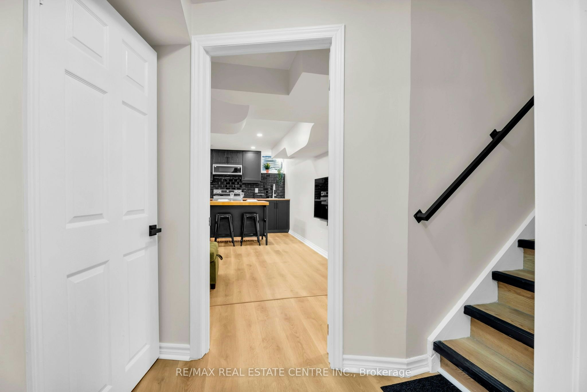 67 Ferdinand Avenue, Vaughan, ON, L6A 3H7 - 3