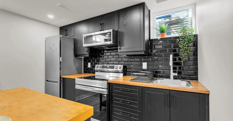 67 Ferdinand Avenue, Vaughan, ON, L6A 3H7 - 14