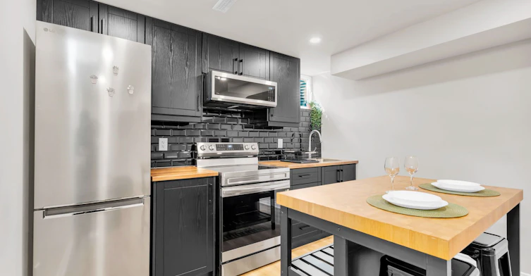 67 Ferdinand Avenue, Vaughan, ON, L6A 3H7 - 12