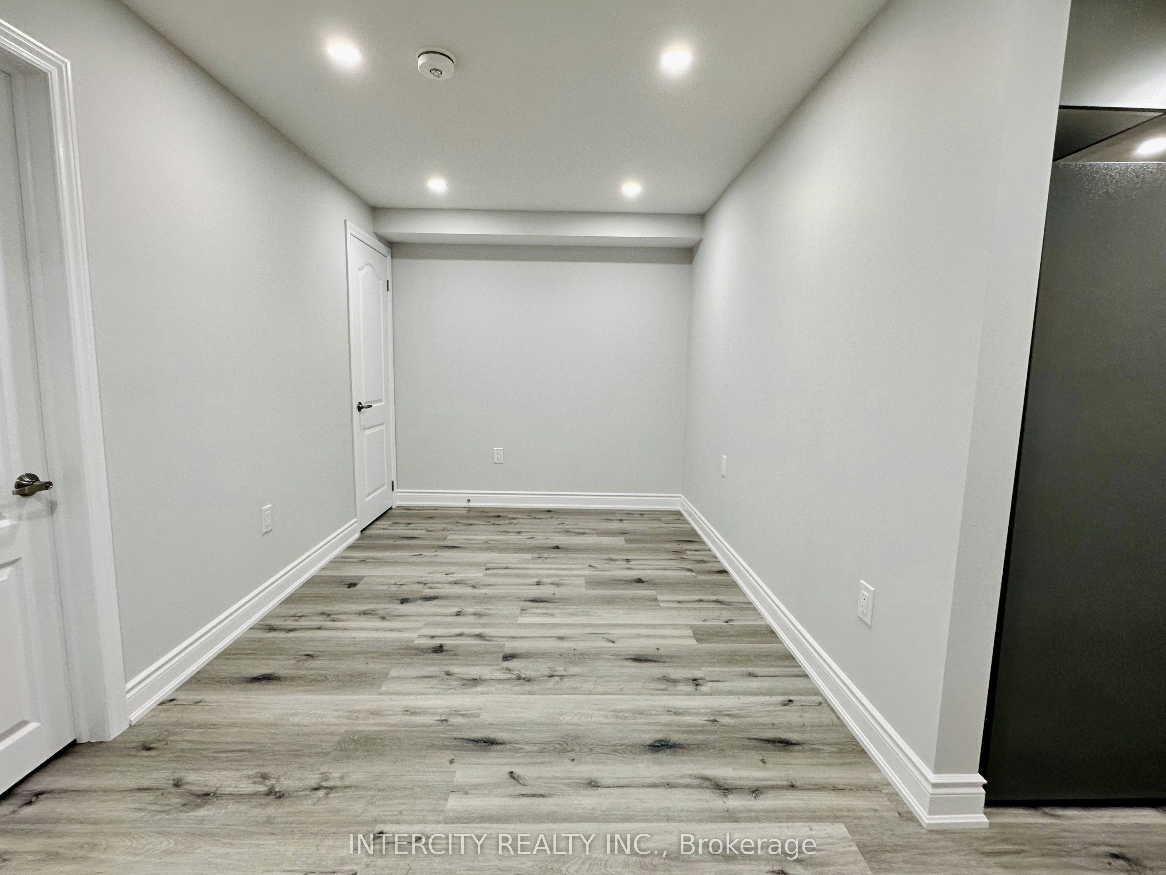 Bsmt-77 Romanelli Crescent, Bradford West Gwillimbury, ON, L3Z 0X7 - 19