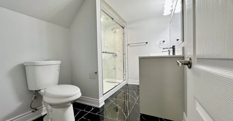 Bsmt-77 Romanelli Crescent, Bradford West Gwillimbury, ON, L3Z 0X7 - 13