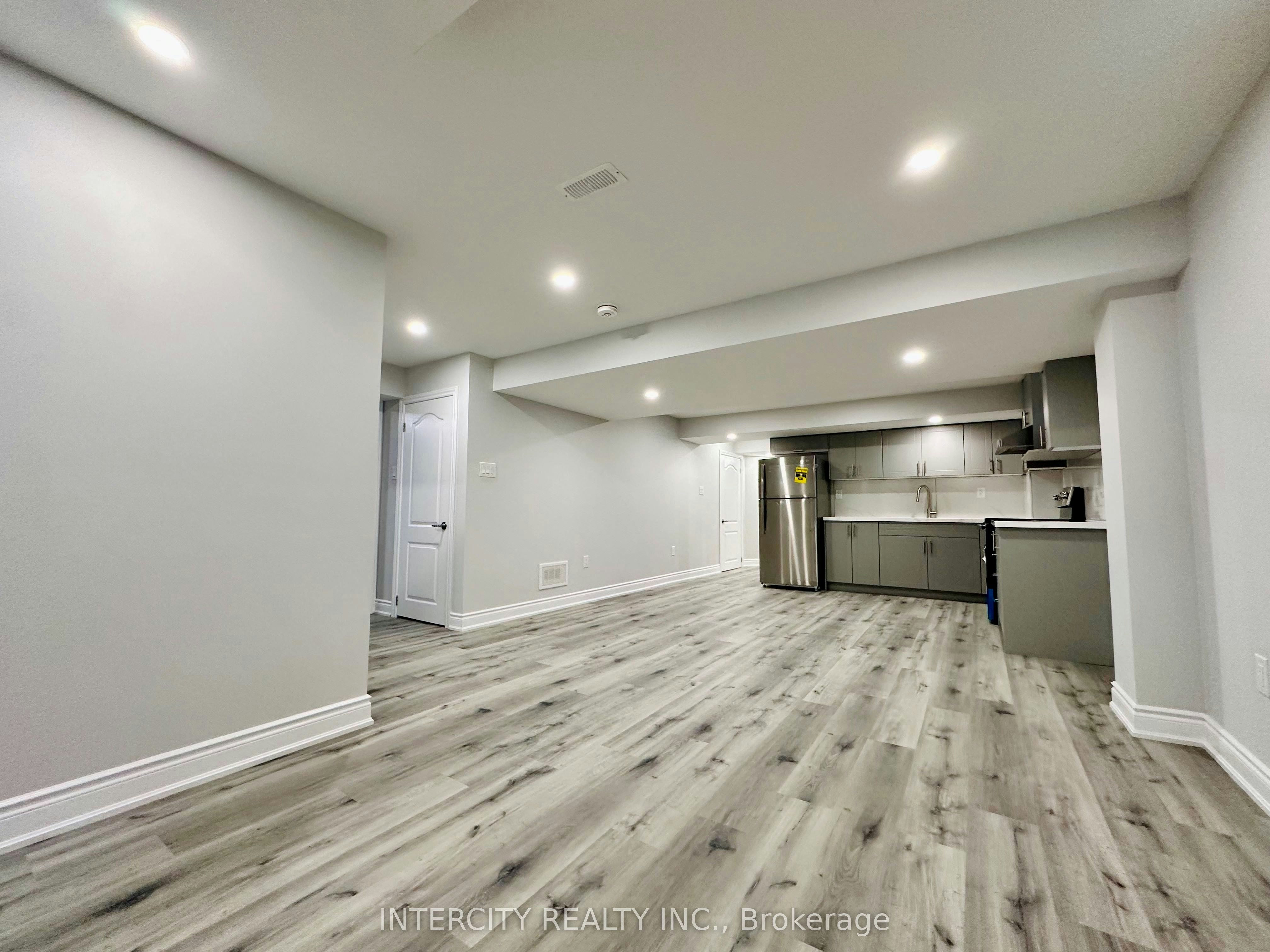 Bsmt-77 Romanelli Crescent, Bradford West Gwillimbury, ON, L3Z 0X7 - 21