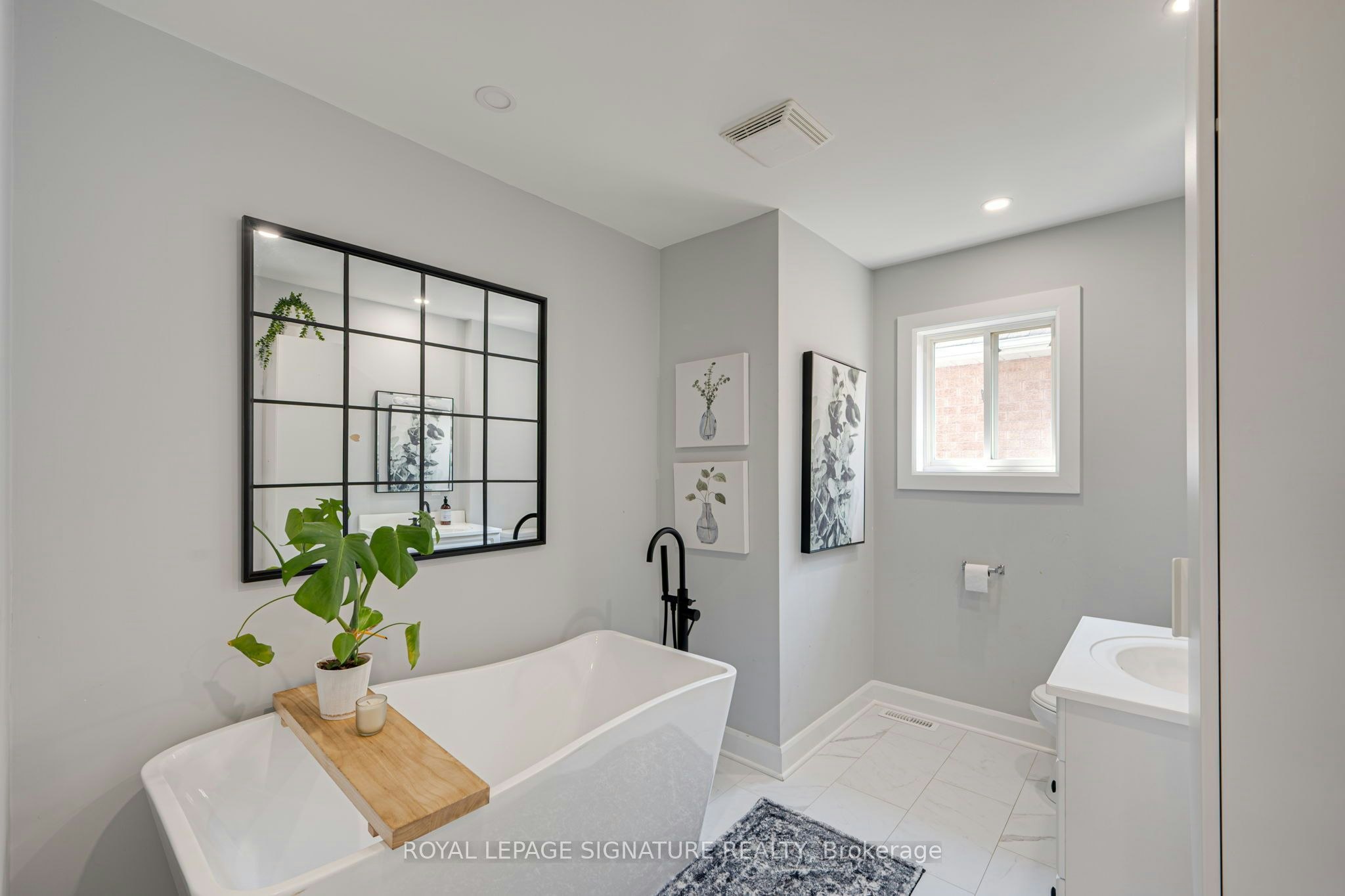 1085 Kensington Street, Innisfil, ON, L9S 1T7 - 14