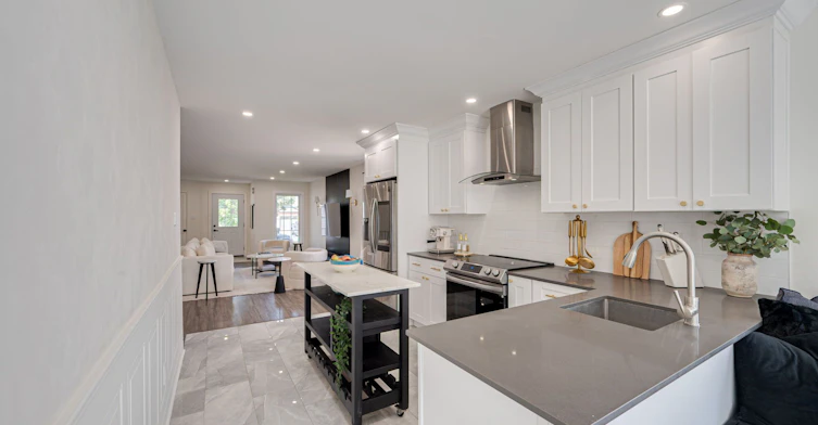1085 Kensington Street, Innisfil, ON, L9S 1T7 - 10