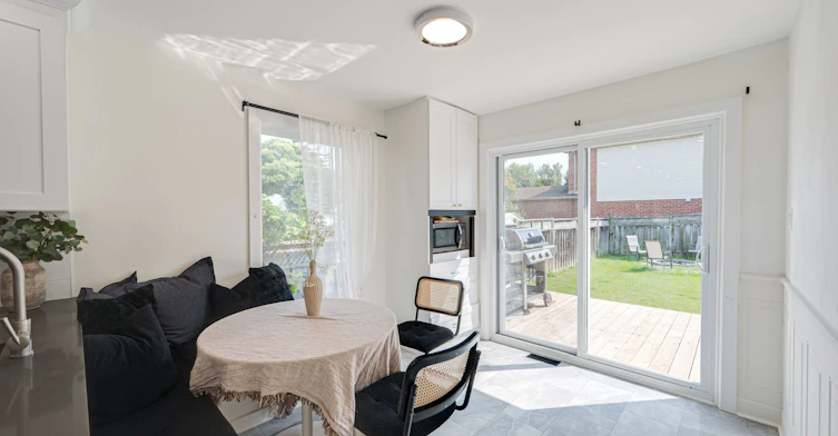 1085 Kensington Street, Innisfil, ON, L9S 1T7 - 11