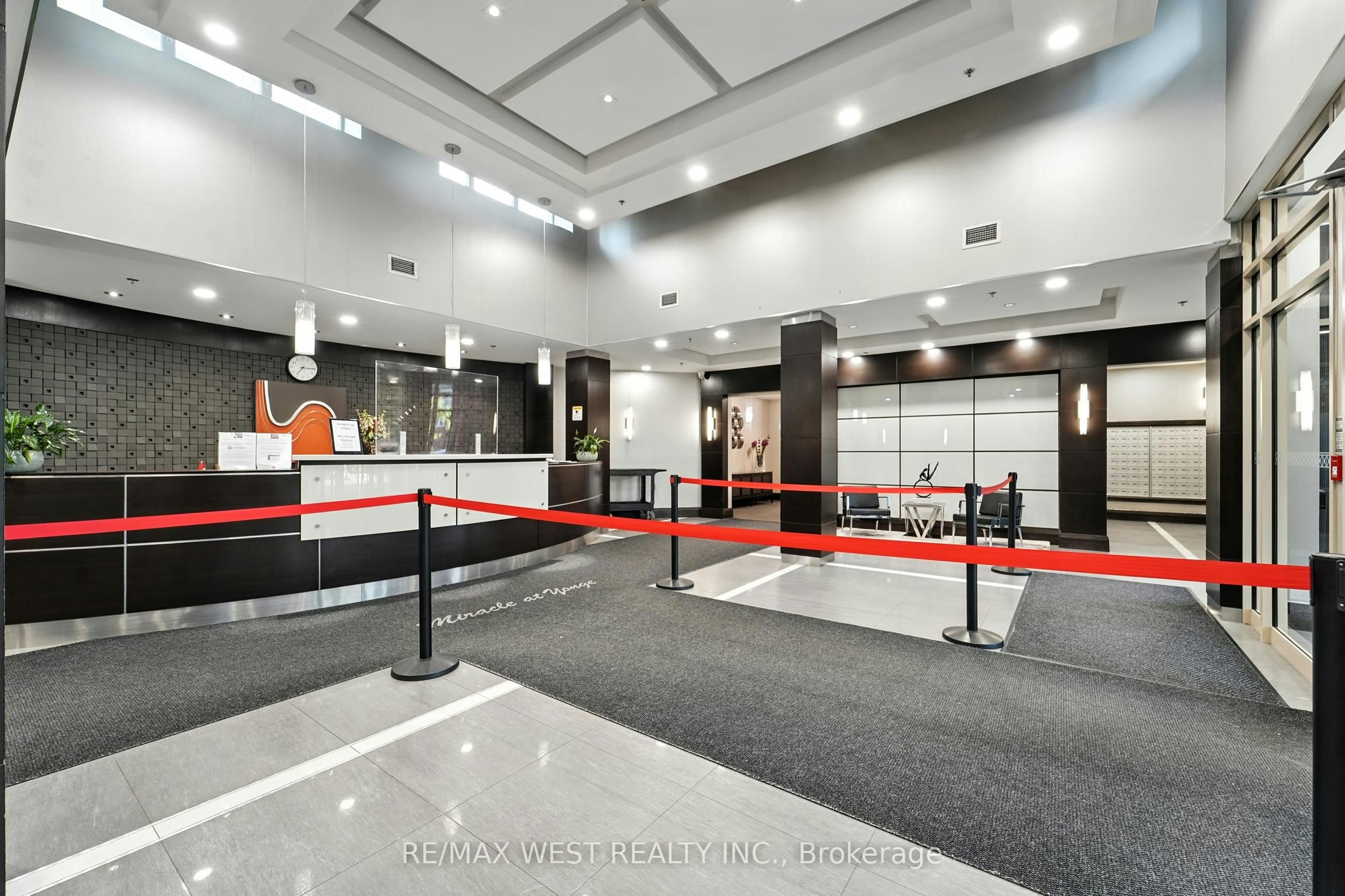 PH2-75 King William Crescent, Richmond Hill, ON, L4B 0C1 - 20
