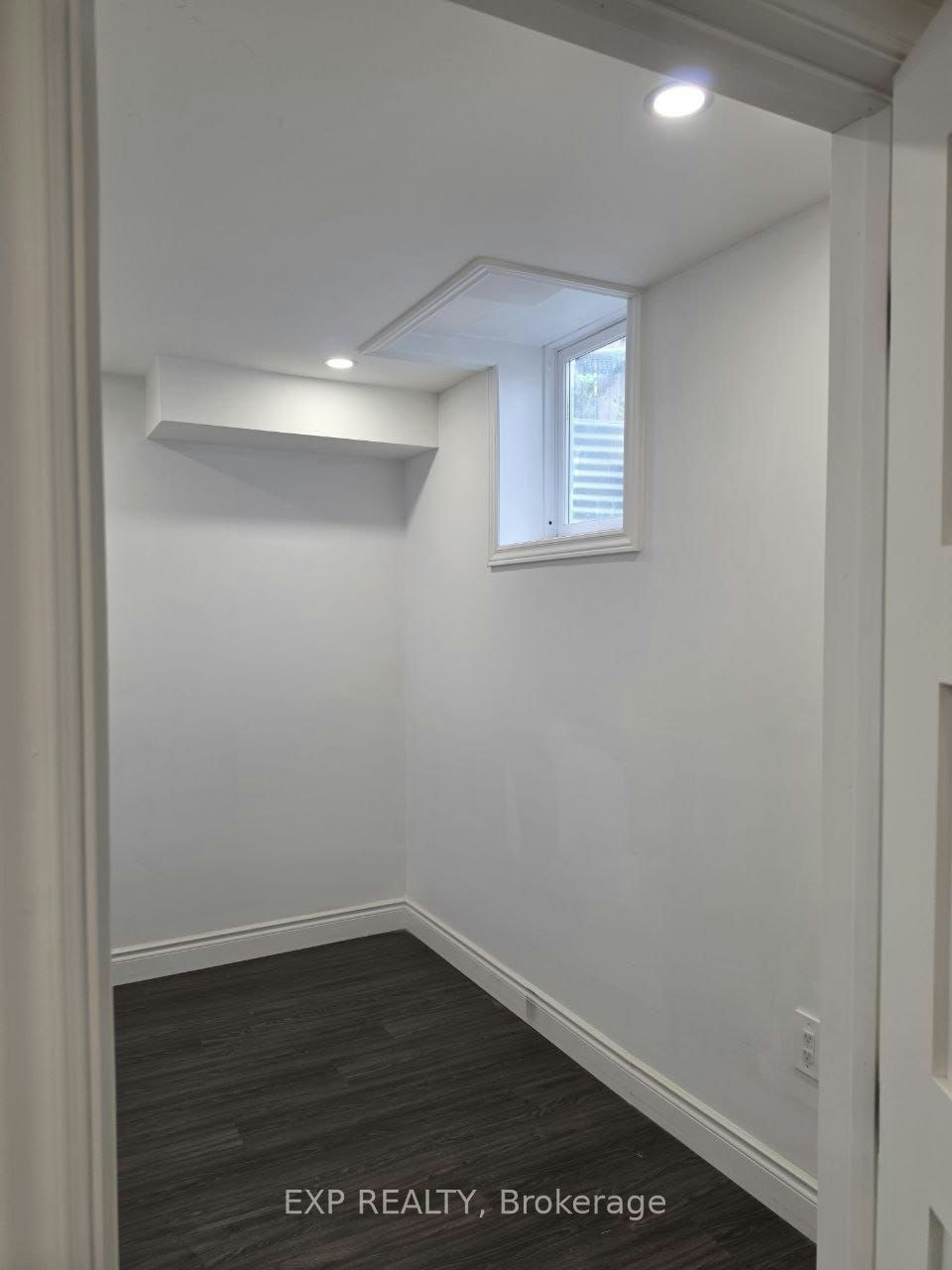 Basement-11 Martina Crescent, Vaughan, ON, L4H 3B6 - 7