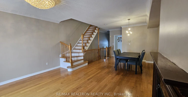 17 Carnation Road, Markham, ON, L3T 7V3 - 3