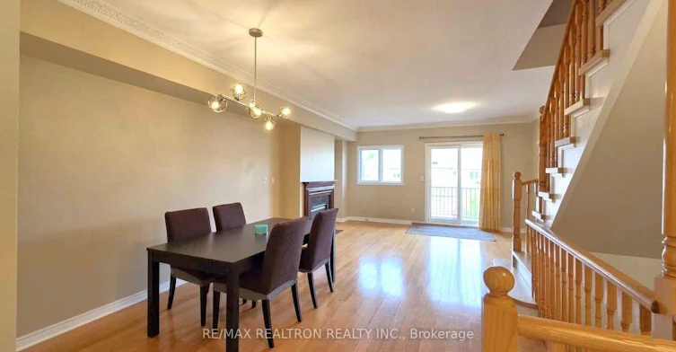 17 Carnation Road, Markham, ON, L3T 7V3 - 2