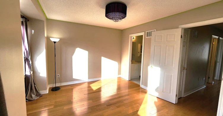17 Carnation Road, Markham, ON, L3T 7V3 - 8