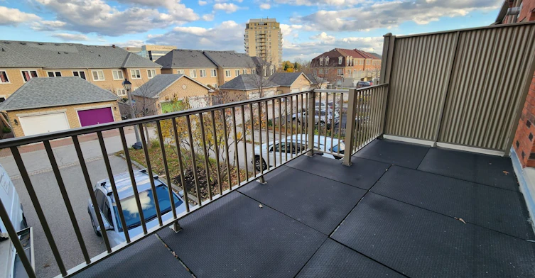 17 Carnation Road, Markham, ON, L3T 7V3 - 4