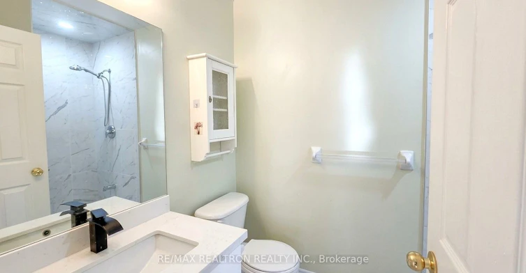 17 Carnation Road, Markham, ON, L3T 7V3 - 9