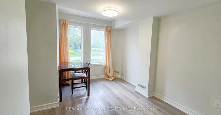 17 Carnation Road, Markham, ON, L3T 7V3 - 14