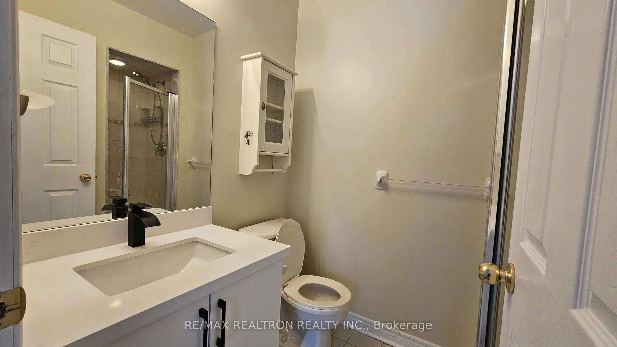 17 Carnation Road, Markham, ON, L3T 7V3 - 11