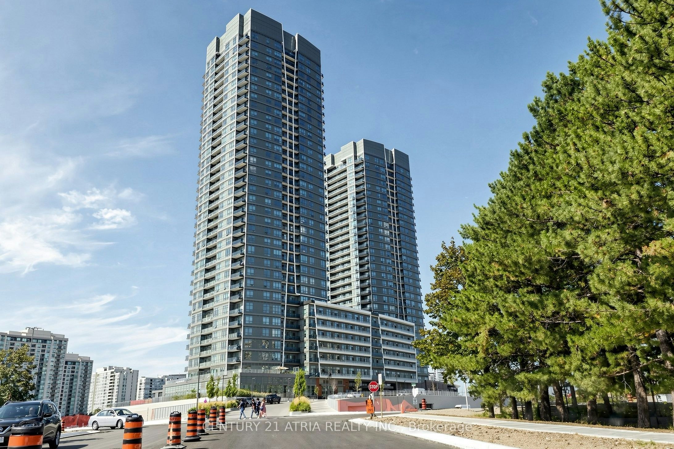 508-30 Upper Mall Way, Vaughan, ON, L4J 0L7 - 2
