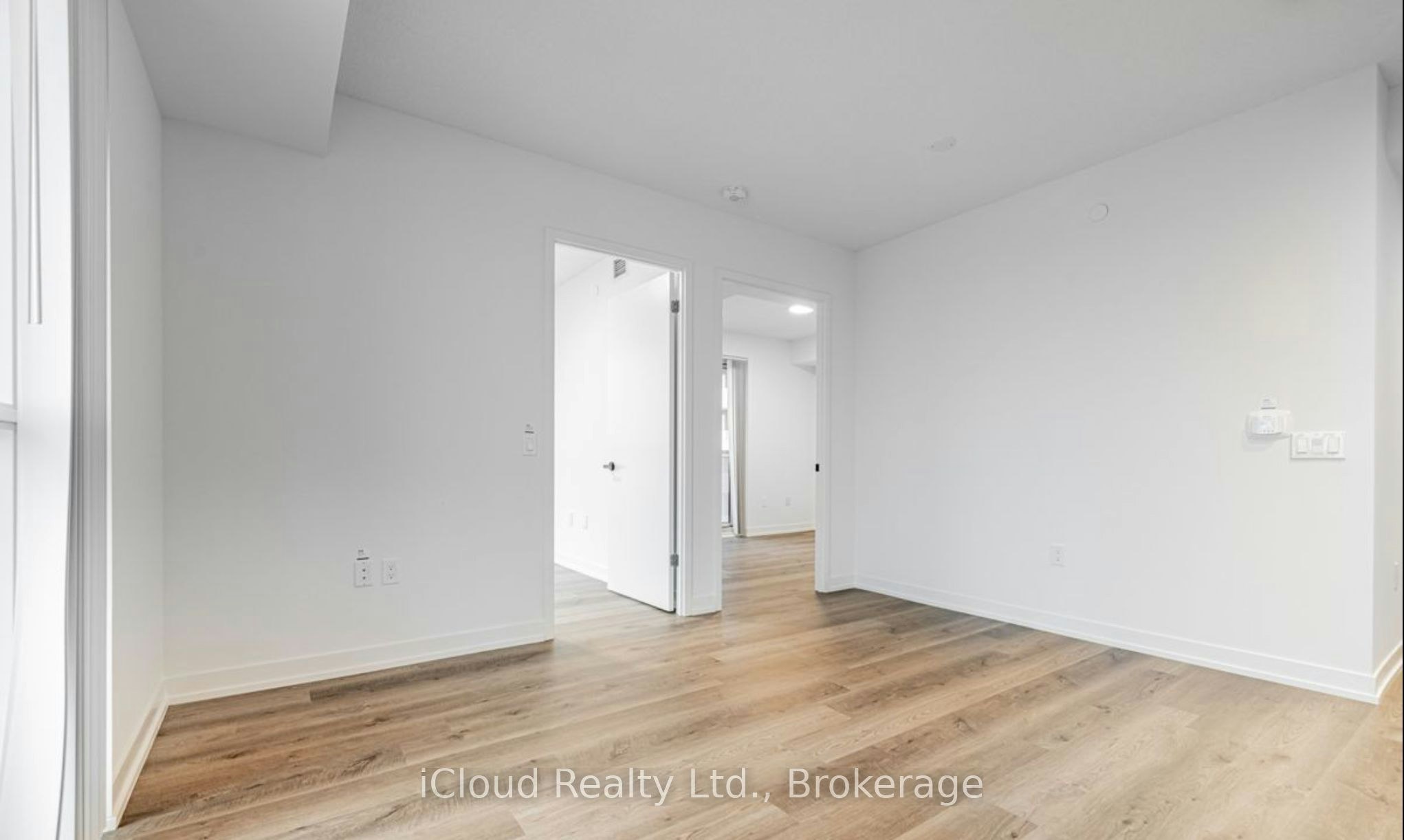 1211-195 Commerce Street, Vaughan, ON, L4K 0P9 - 14