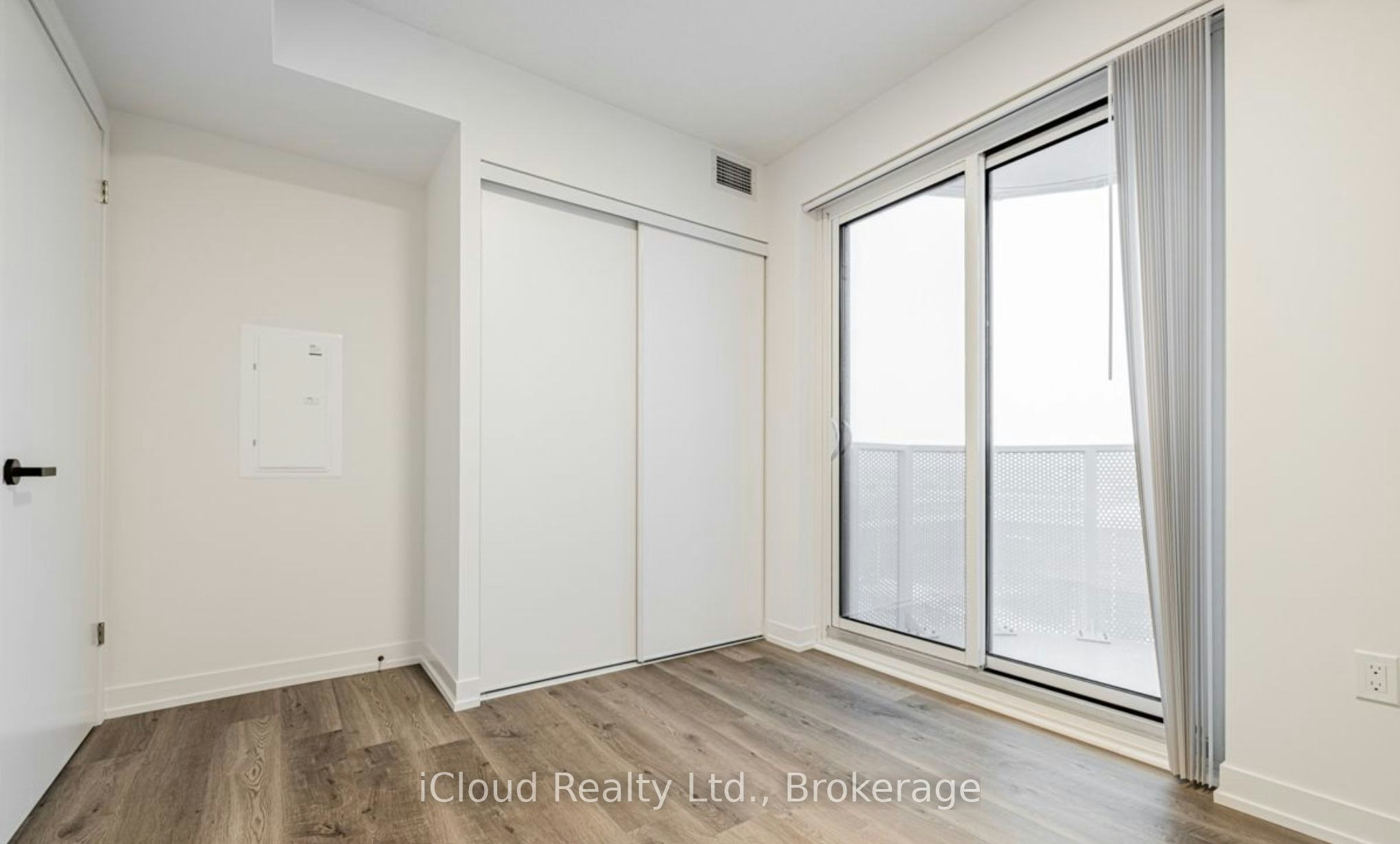 1211-195 Commerce Street, Vaughan, ON, L4K 0P9 - 24