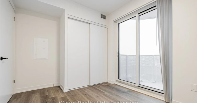 1211-195 Commerce Street, Vaughan, ON, L4K 0P9 - 24