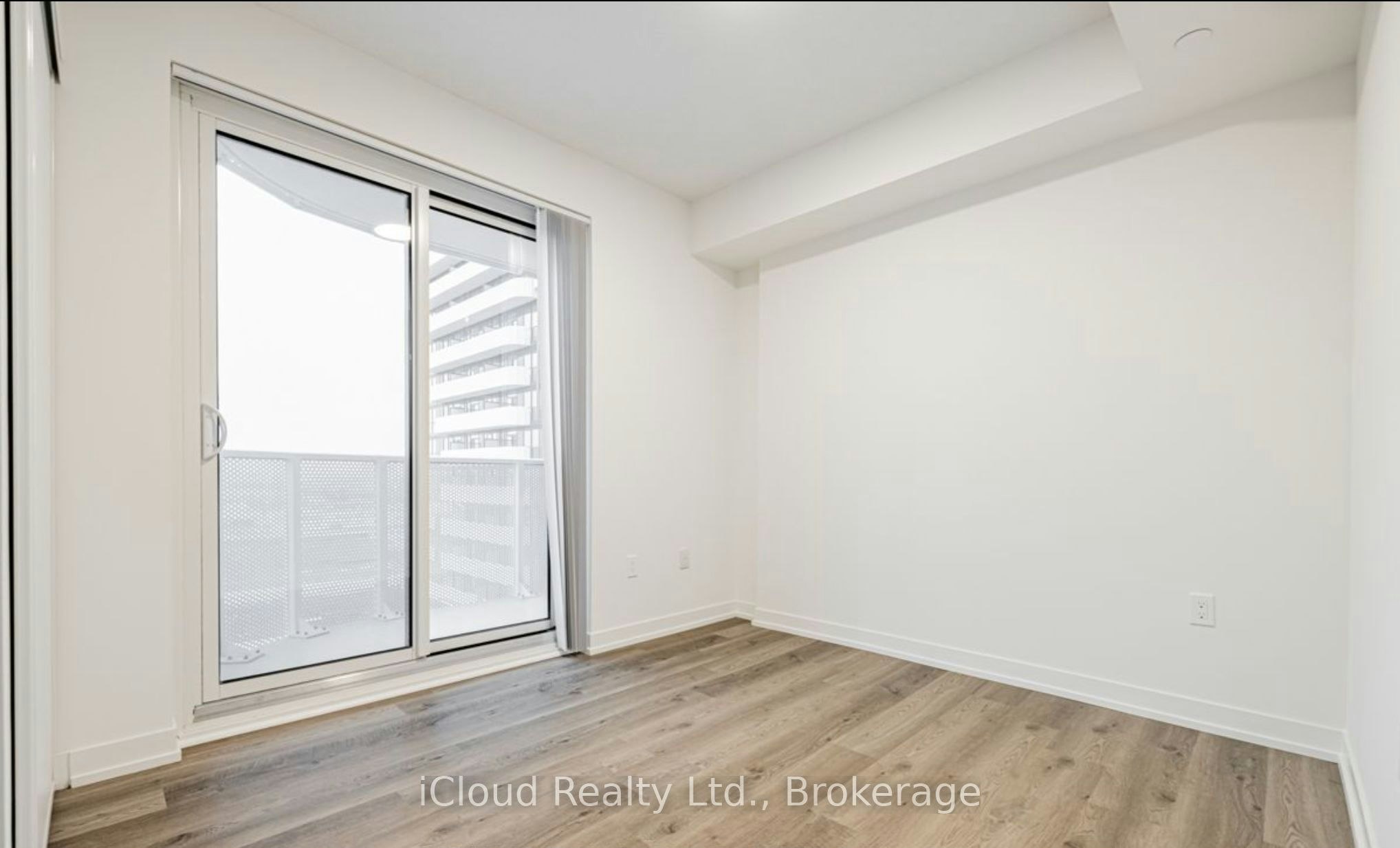 1211-195 Commerce Street, Vaughan, ON, L4K 0P9 - 23