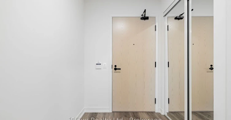 1211-195 Commerce Street, Vaughan, ON, L4K 0P9 - 6