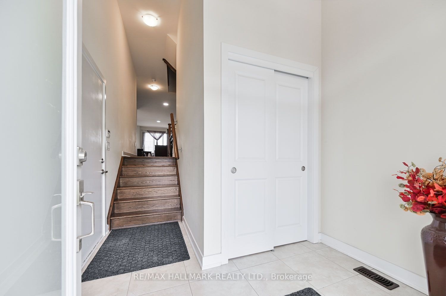 41 Anchusa Drive, Richmond Hill, ON, L4E 5B6 - 4