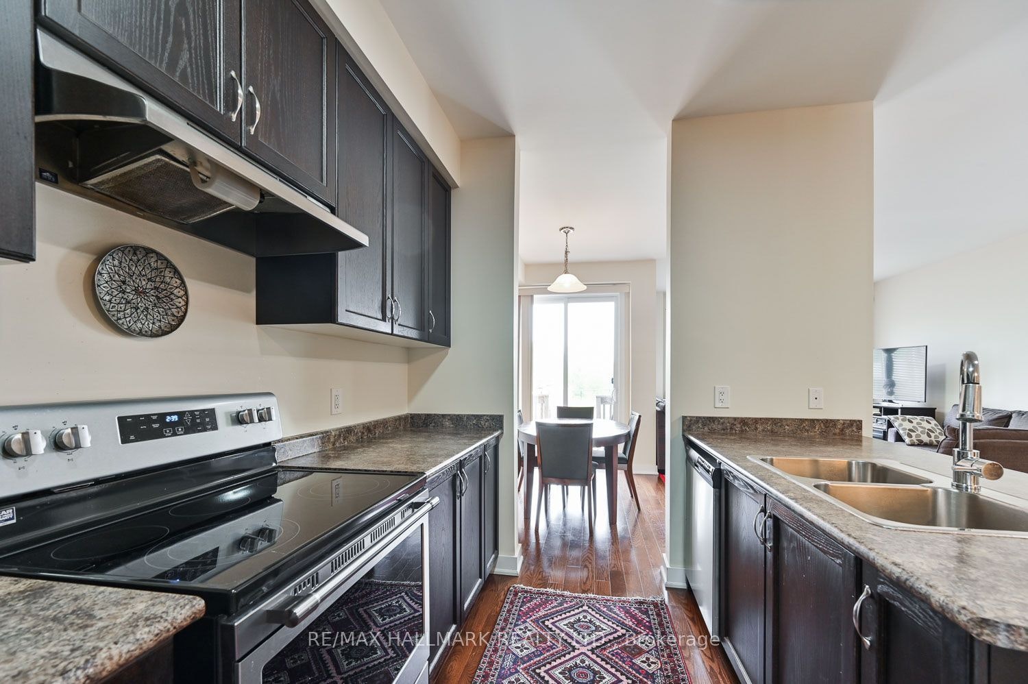 41 Anchusa Drive, Richmond Hill, ON, L4E 5B6 - 18