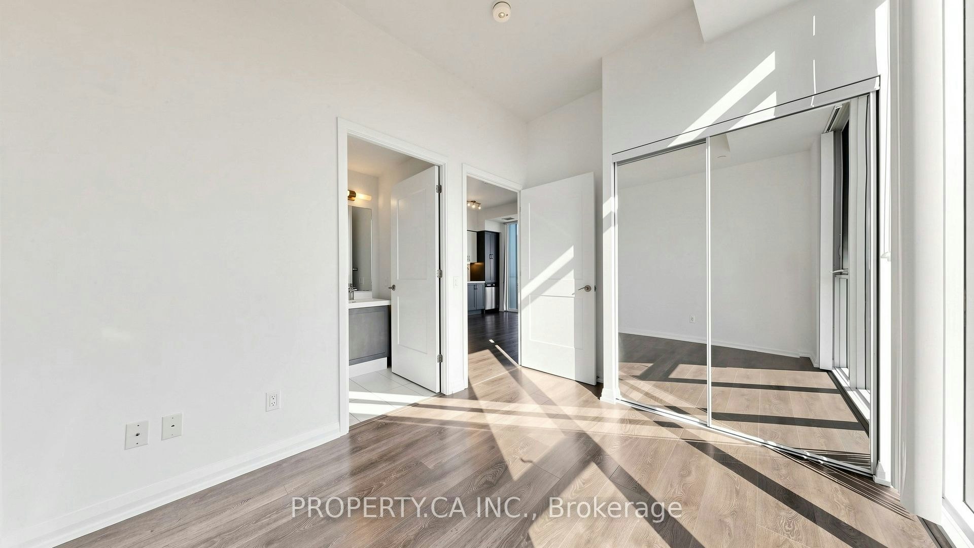 915-7895 Jane Street, Vaughan, ON, L4K 0K2 - 9