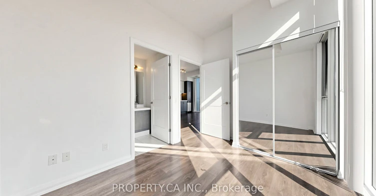 915-7895 Jane Street, Vaughan, ON, L4K 0K2 - 9