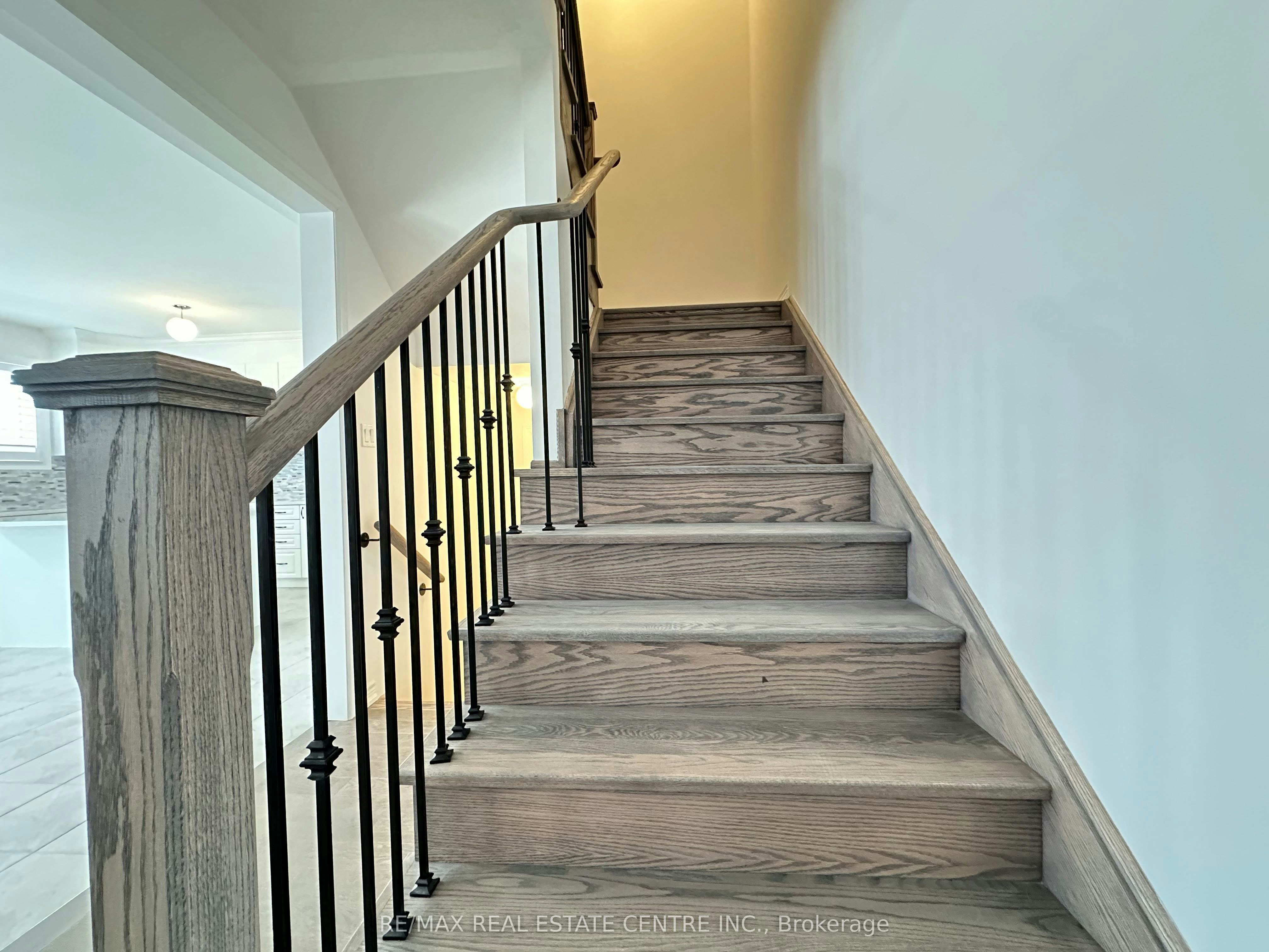 70 Wakefield Boulevard, Essa, ON, L3W 0L9 - 13