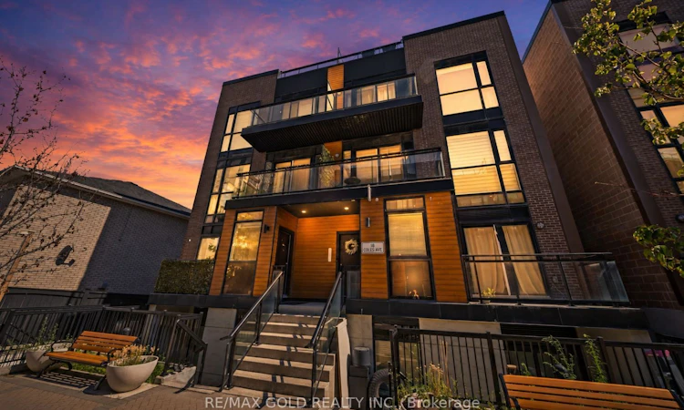 602-18 Coles Avenue