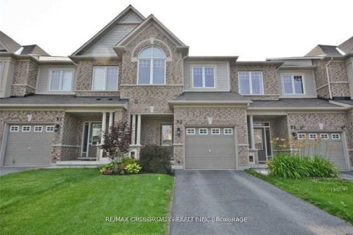 95 Thatcher Crescent, East Gwillimbury, ON, L9N 0B9