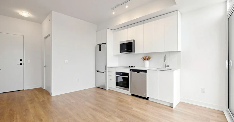 1129-498 Caldari Road, Vaughan, ON, L4K 0R5 - 12