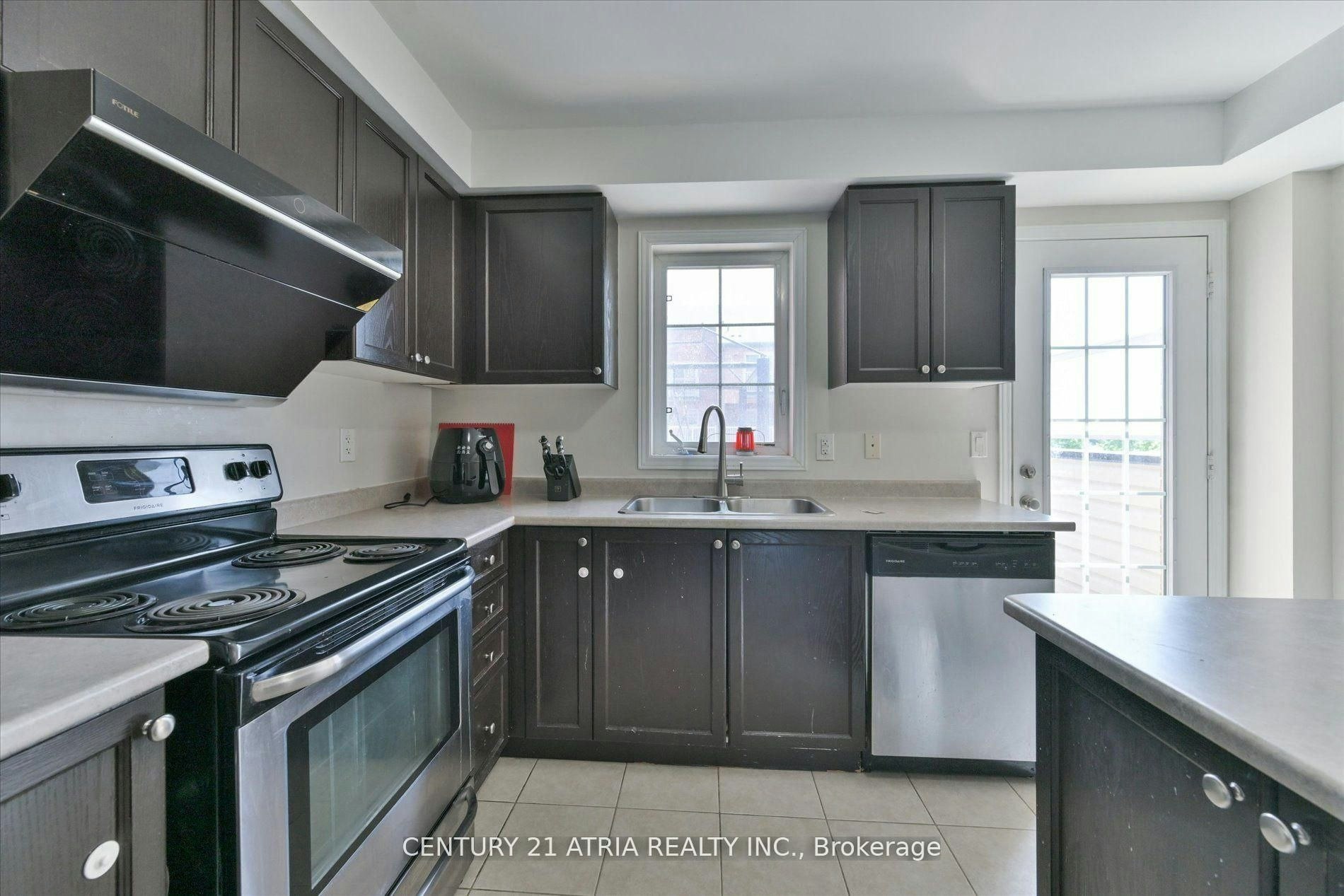 5245 Major Mackenzie Drive E, Markham, ON, L6C 0N3 - 13