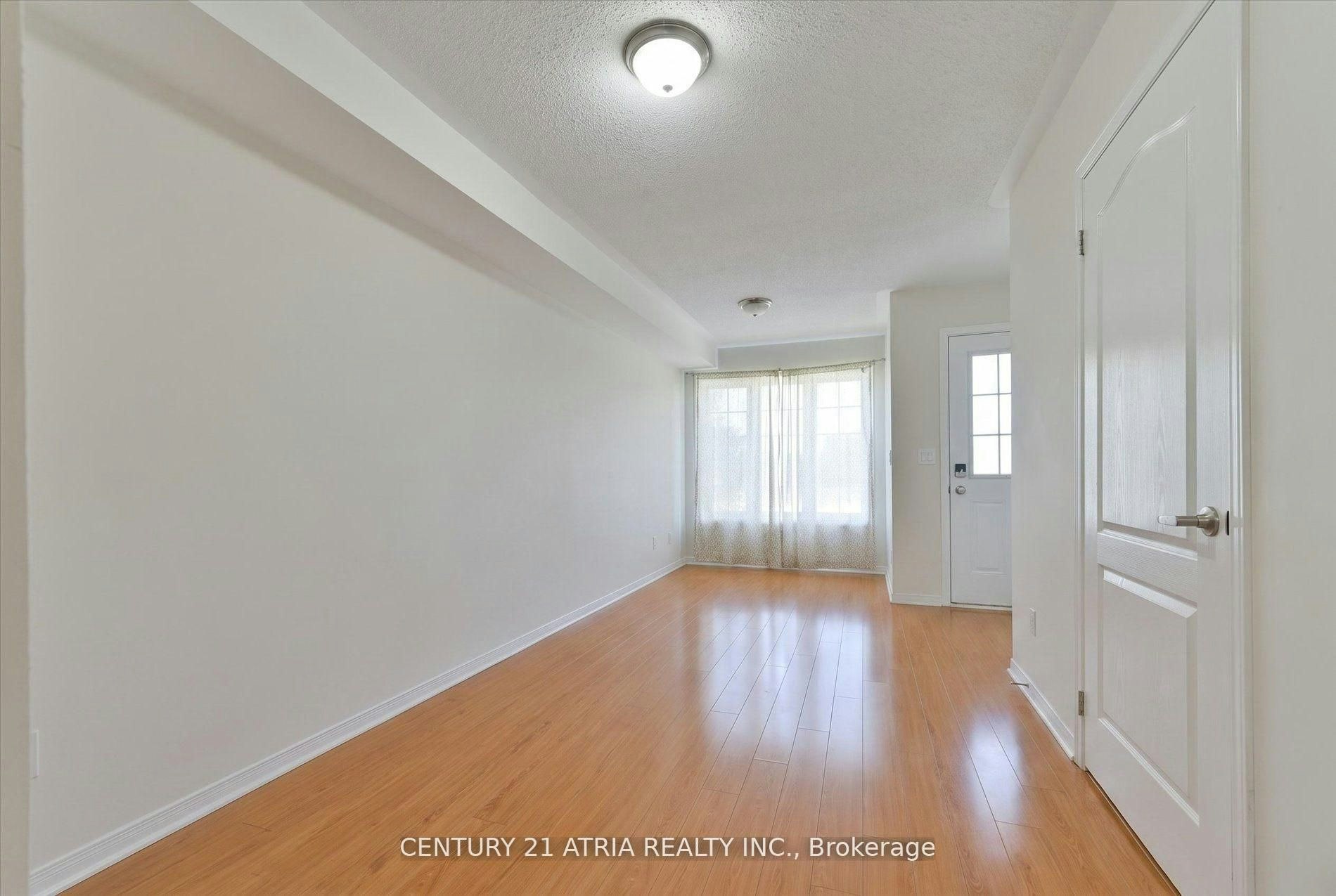 5245 Major Mackenzie Drive E, Markham, ON, L6C 0N3 5