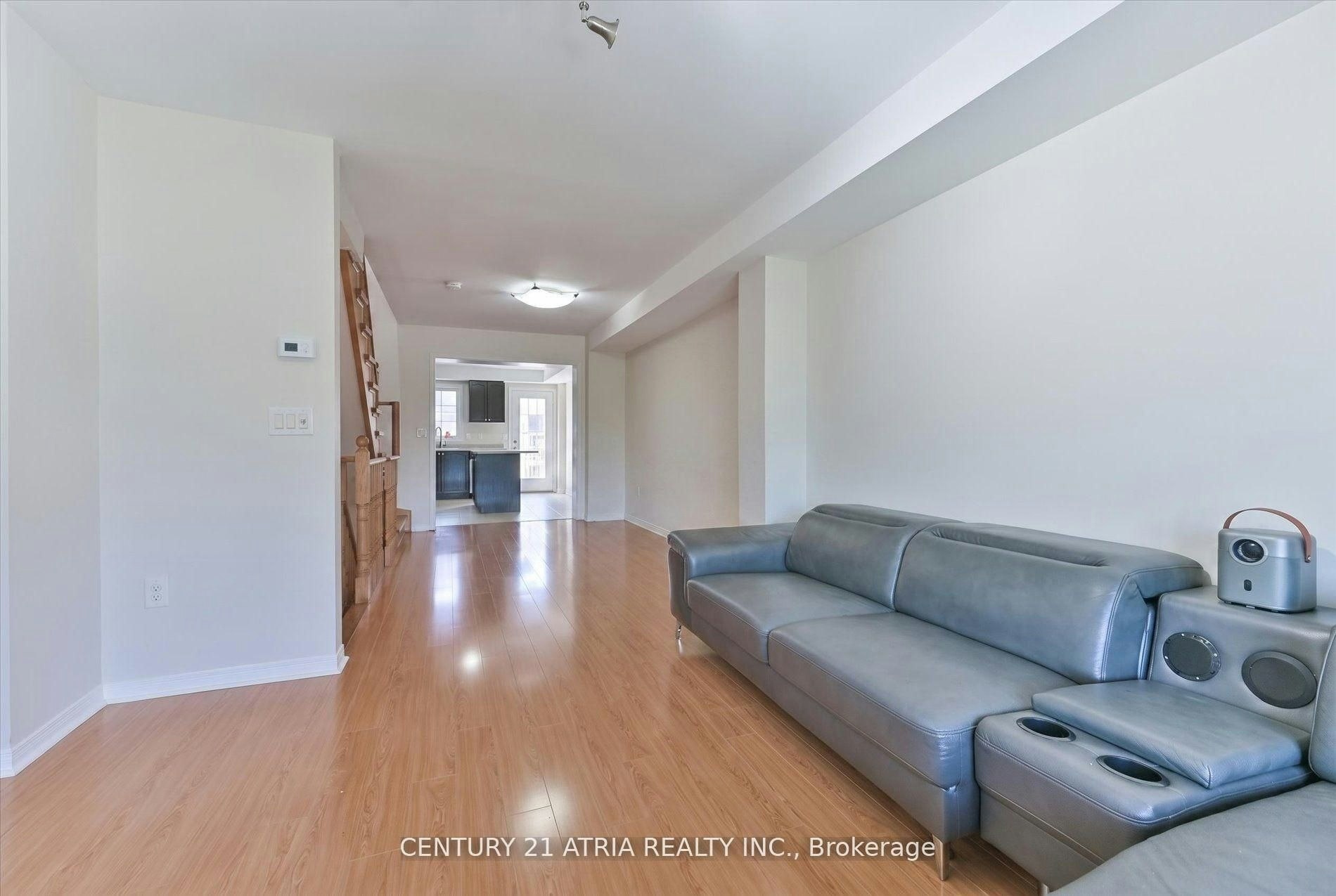 5245 Major Mackenzie Drive E, Markham, ON, L6C 0N3 - 9