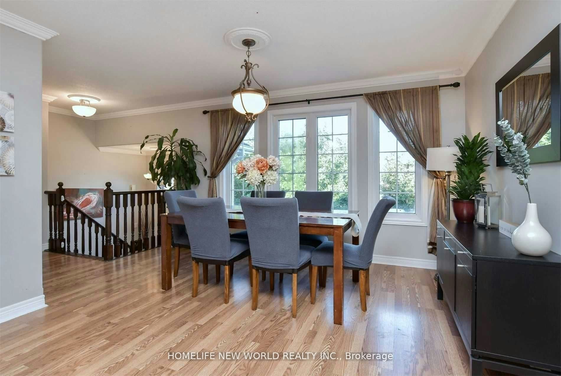32 Smith Street, Bradford West Gwillimbury, ON, L3Z 3C9 - 6