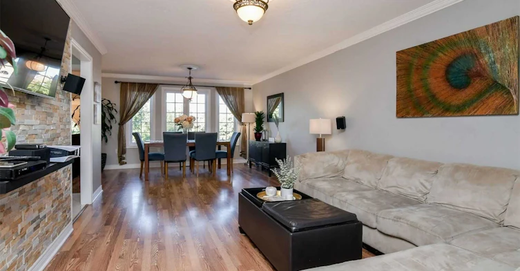 32 Smith Street, Bradford West Gwillimbury, ON, L3Z 3C9 - 4