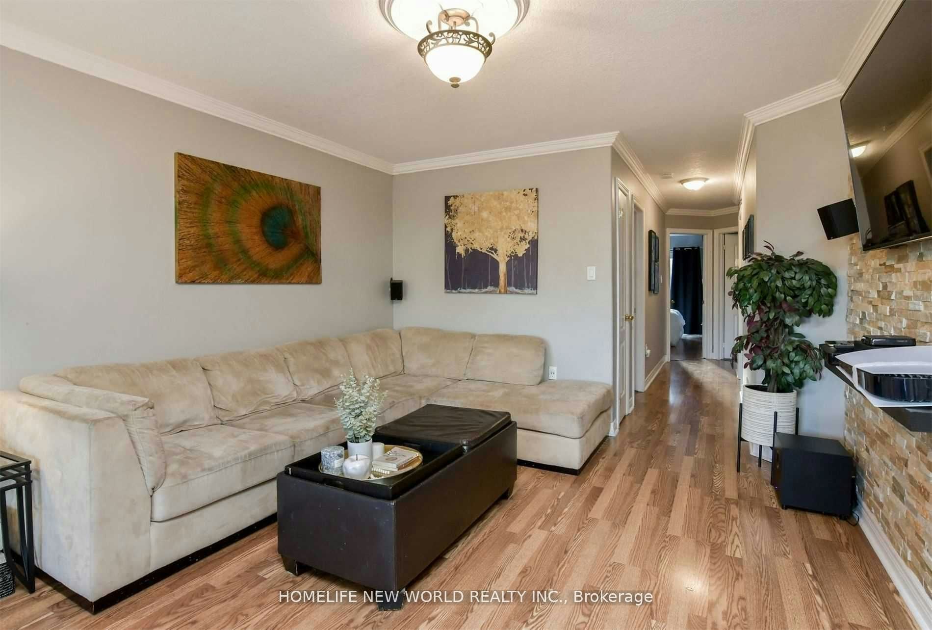 32 Smith Street, Bradford West Gwillimbury, ON, L3Z 3C9 - 5
