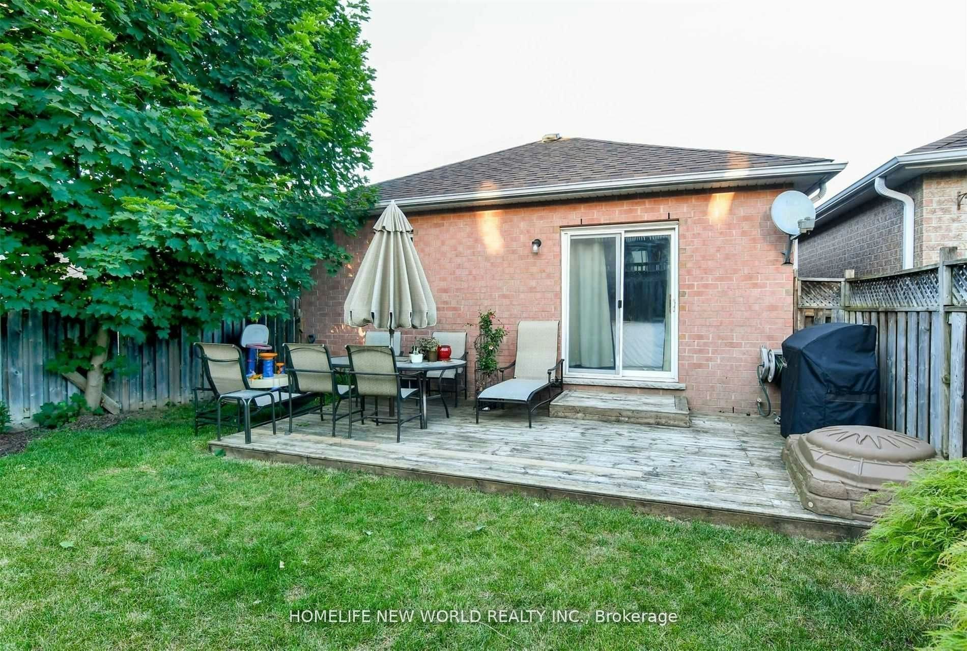 32 Smith Street, Bradford West Gwillimbury, ON, L3Z 3C9 - 13