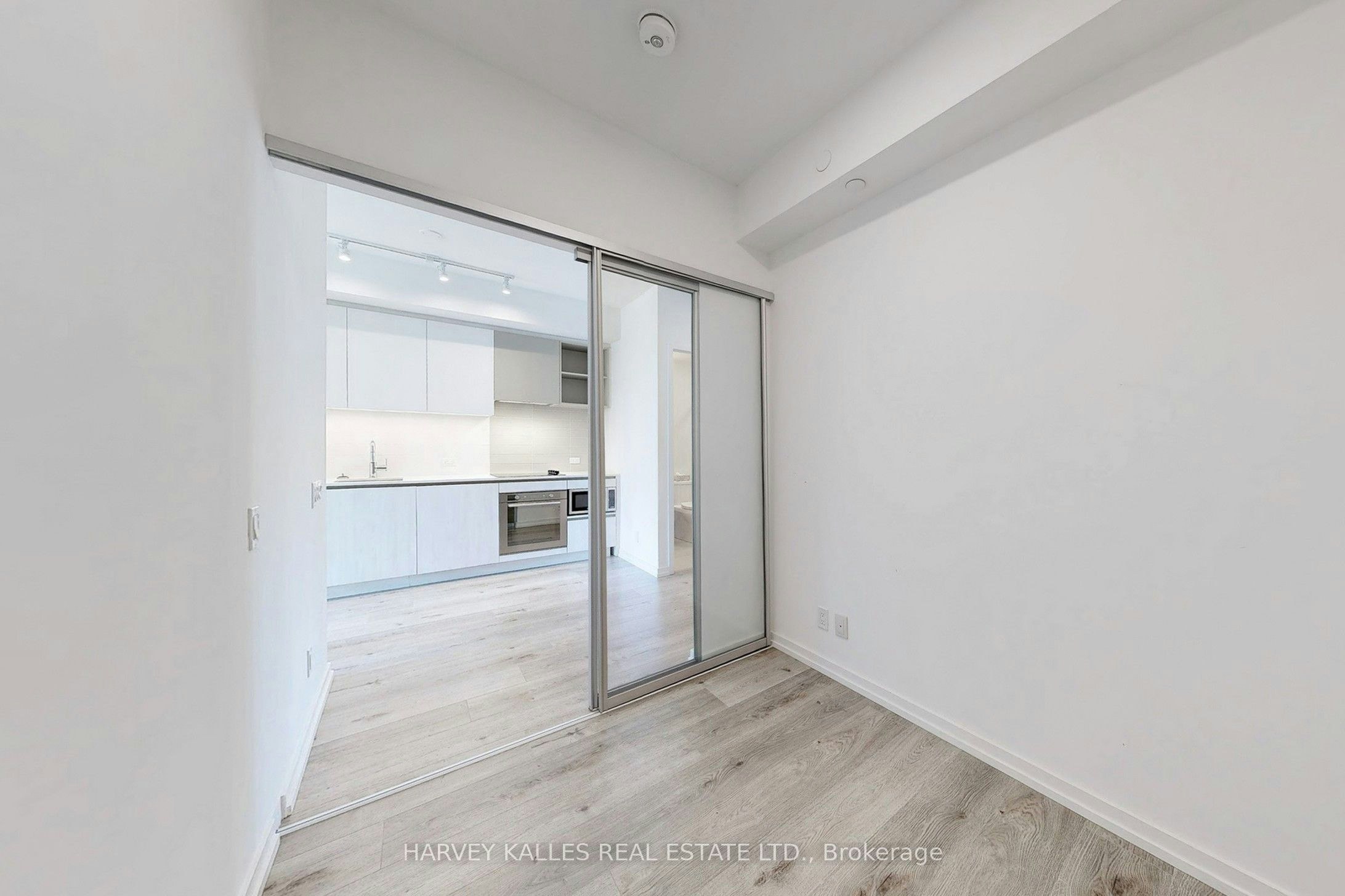 2807-7890 Jane Street, Vaughan, ON, L4K 0L1 - 20