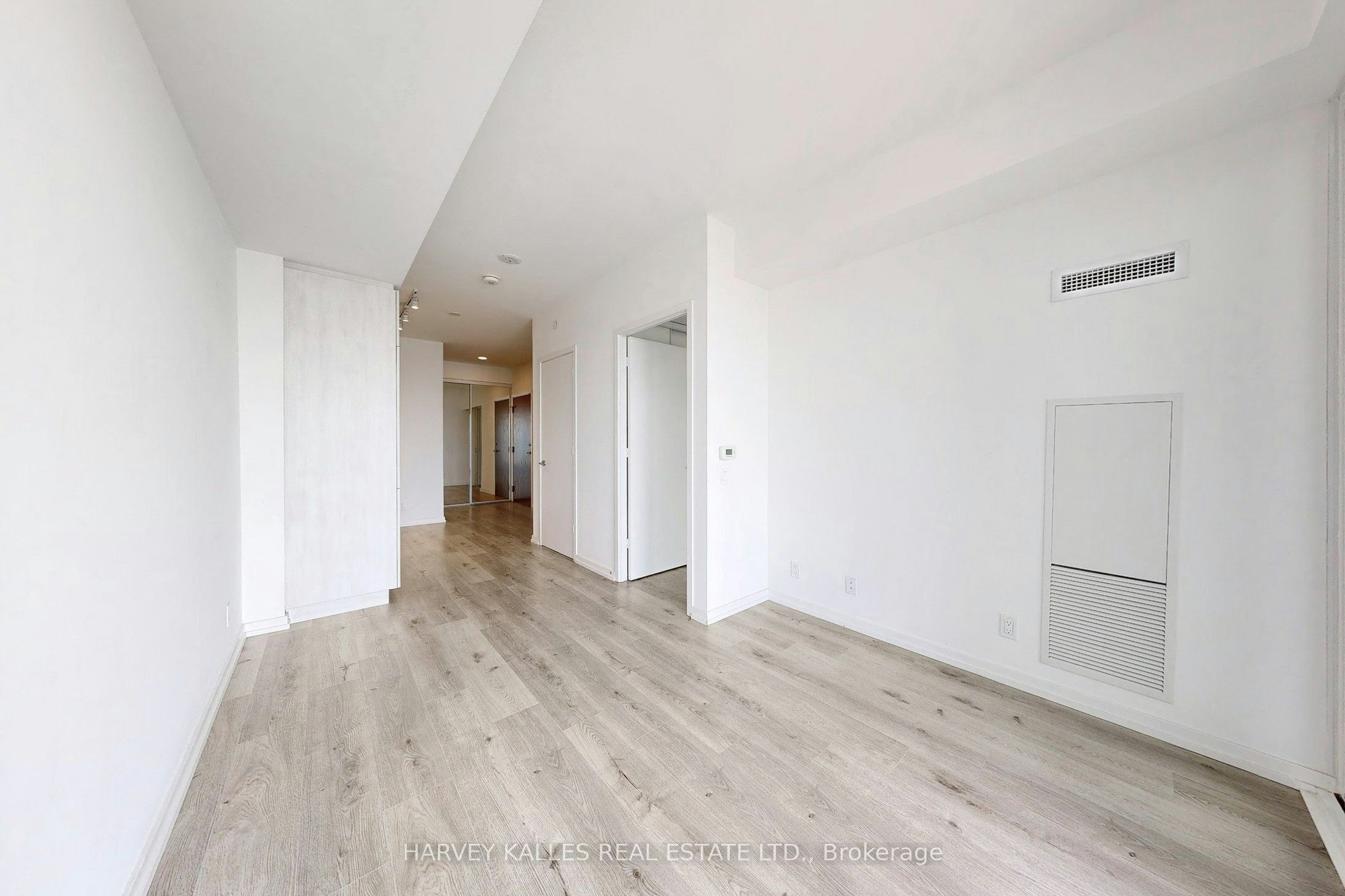 2807-7890 Jane Street, Vaughan, ON, L4K 0L1 - 10