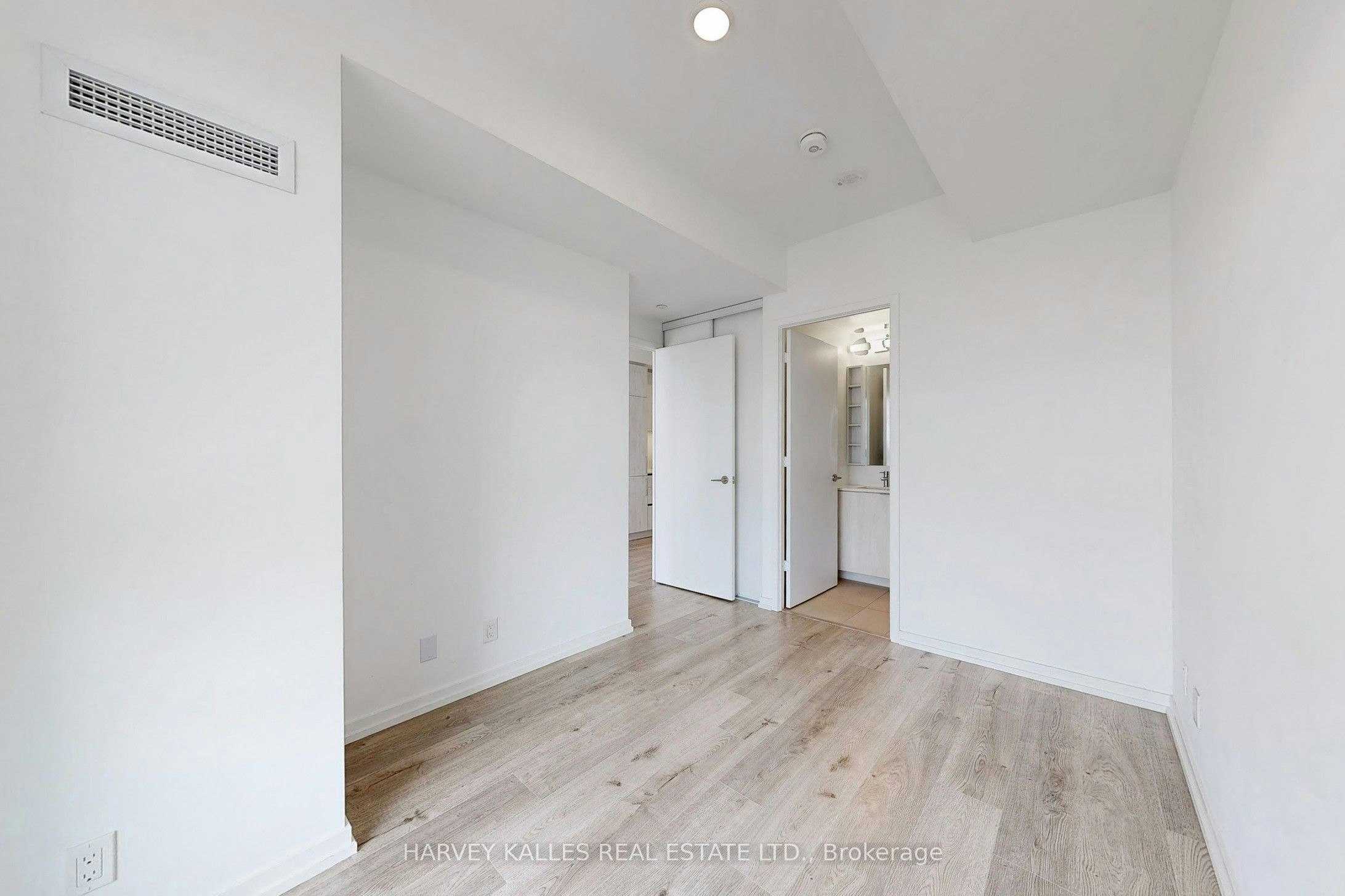 2807-7890 Jane Street, Vaughan, ON, L4K 0L1 - 17