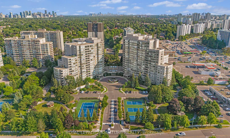 1410-11 Townsgate Drive