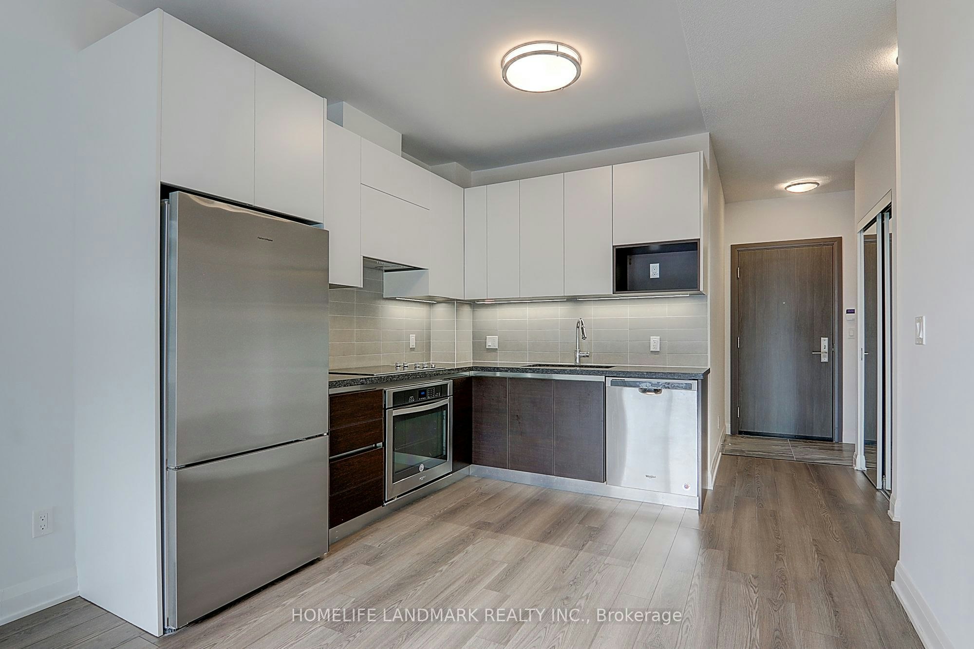 506-25 Water Walk Drive, Markham, ON, L6G 0G3