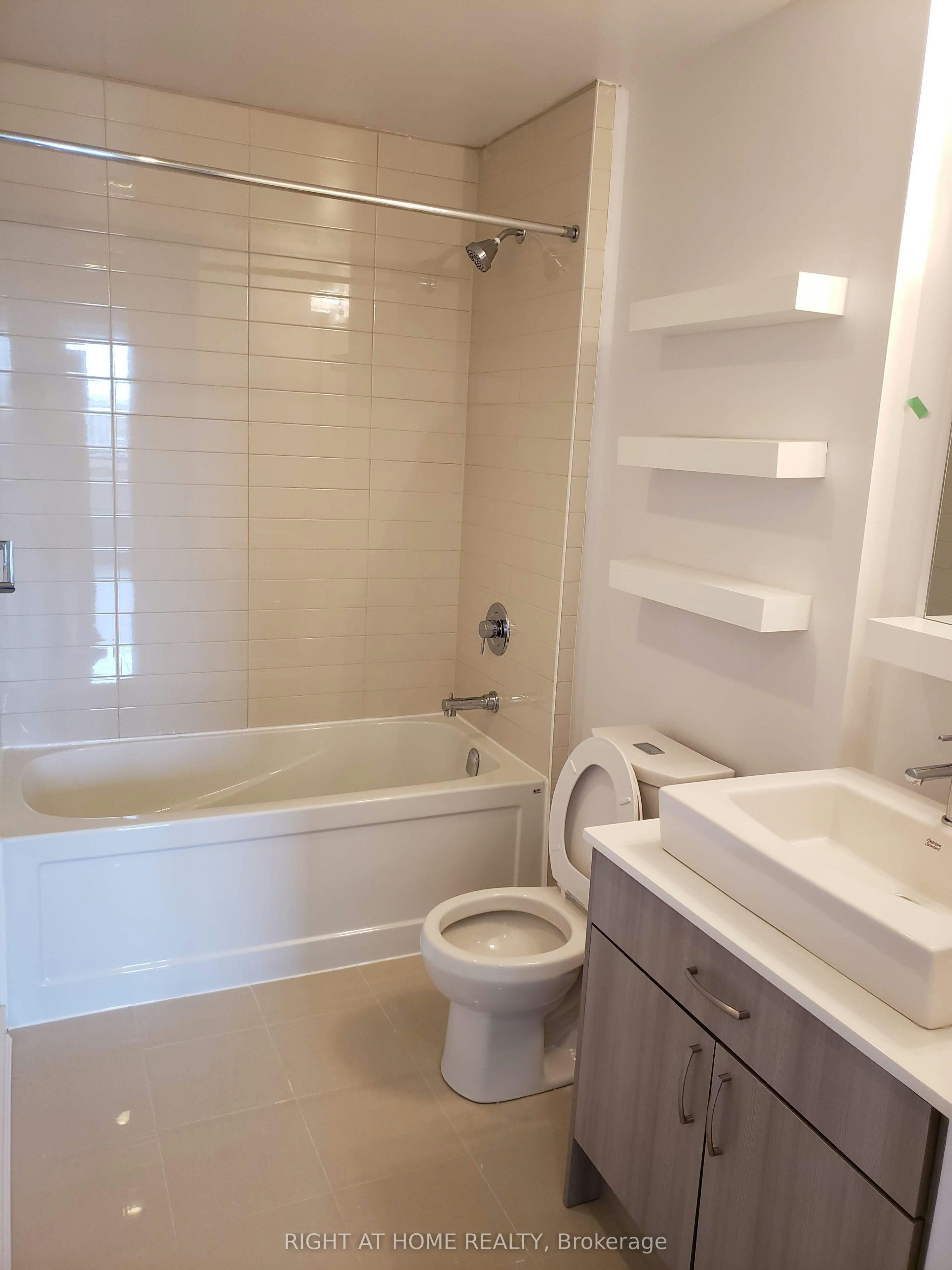 SW-501-9191 Yonge Street, Richmond Hill, ON, L4C 1E2 - 21