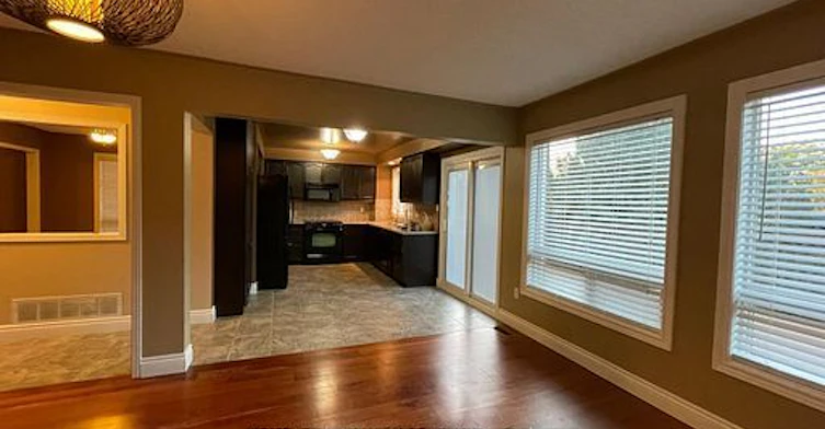26 Beechbrooke Way, Aurora, ON, L4G 6N7 - 2