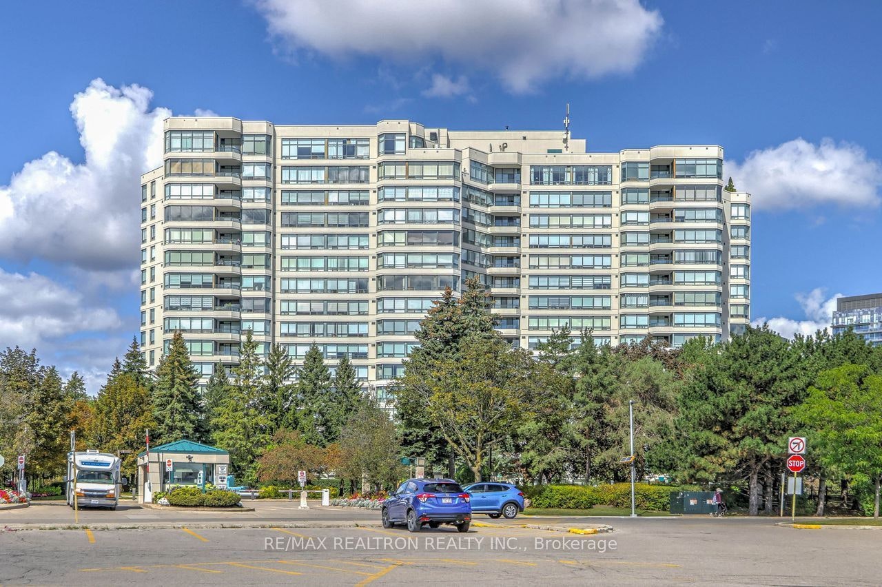 614-120 Promenade Circle, Vaughan, ON, L4J 7W9