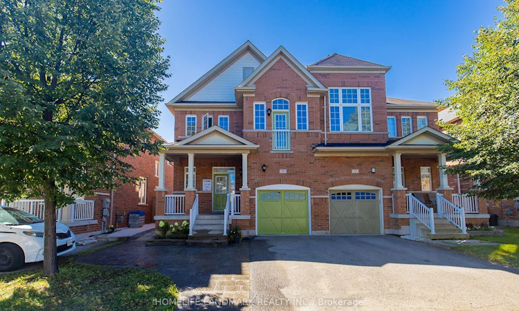 15 Chokecherry Crescent