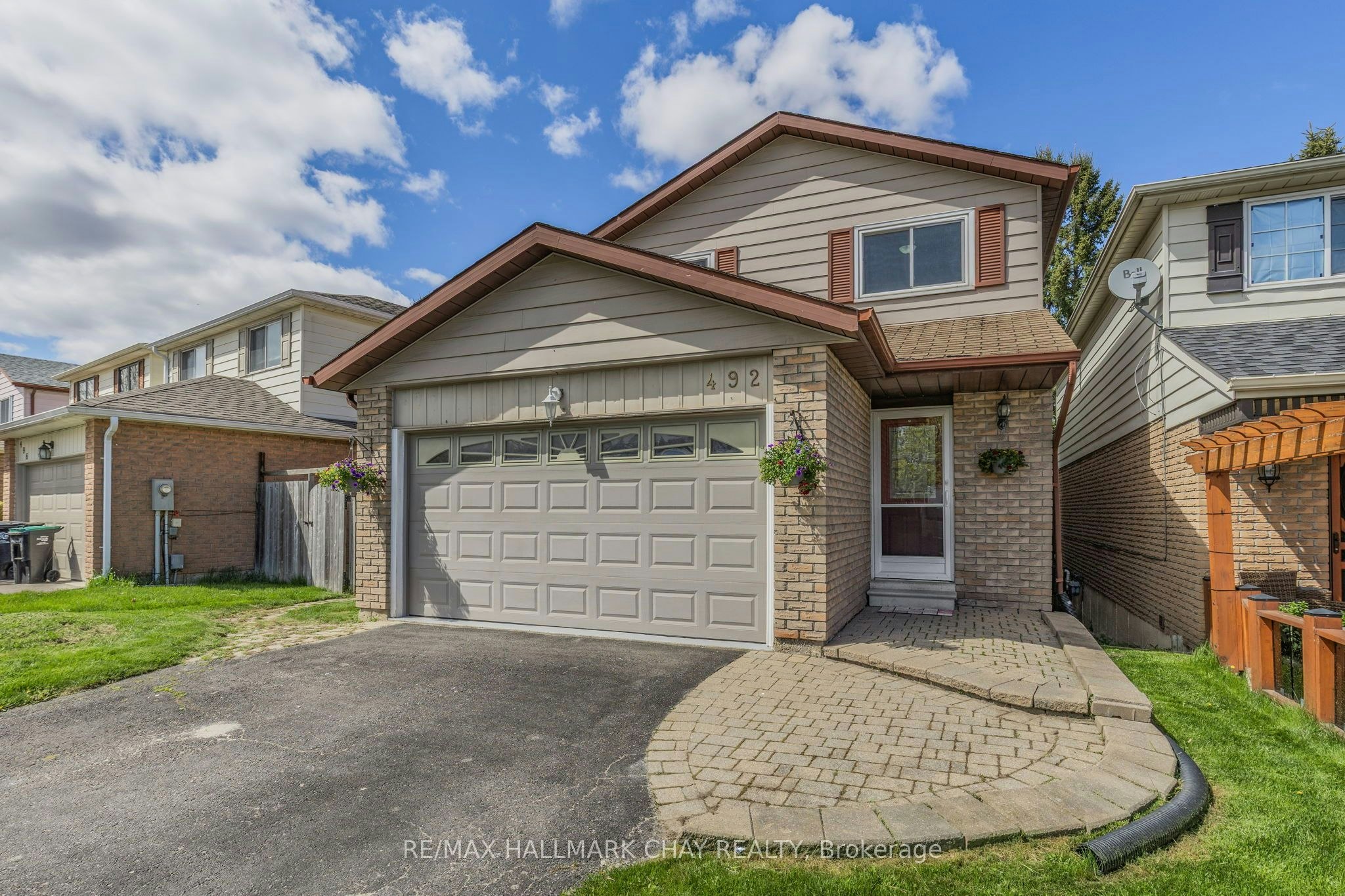 492 Britannia Avenue, Bradford West Gwillimbury, ON, L3Z 1A7