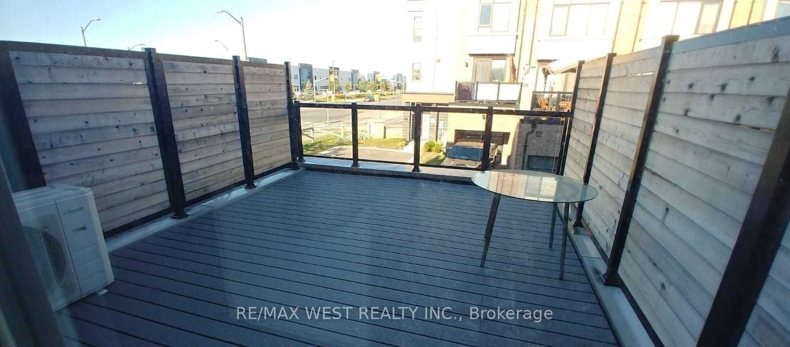 149 Salterton Circle, Vaughan, ON, L6A 4Z2 - 3